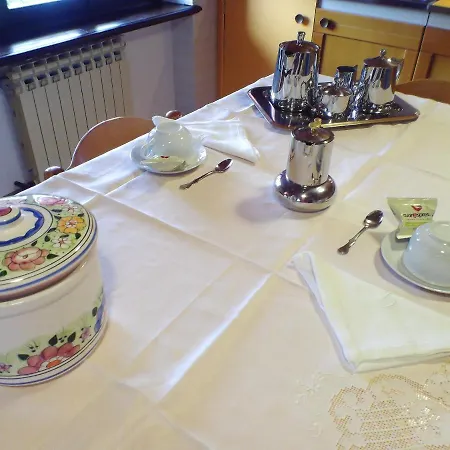 Mansarda Ilaria Apartman *